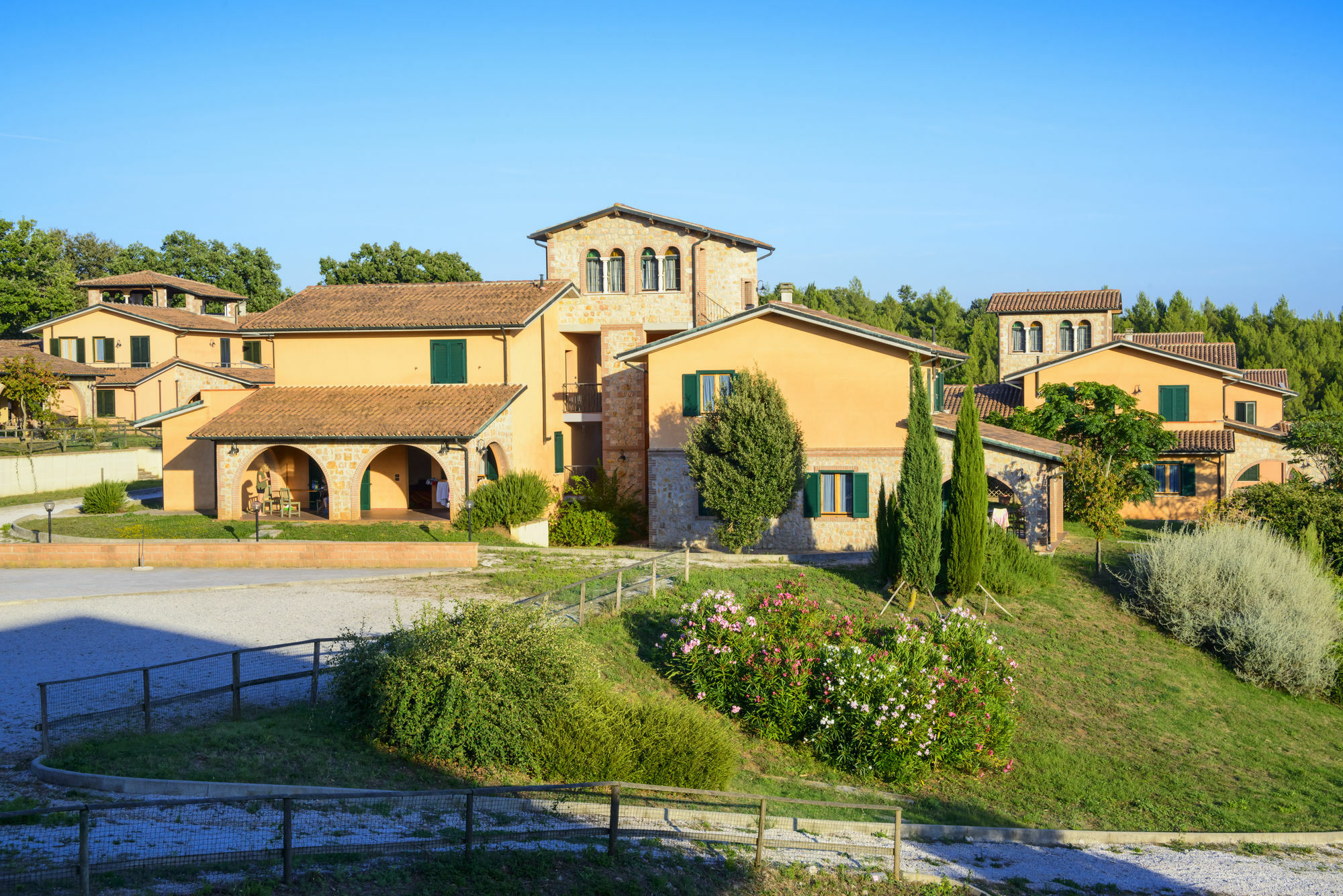Pian Dei Mucini Resort Le Ville Massa Marittima Exterior photo